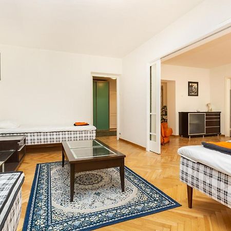 3 Room Central Apartmend 90M2 Parking For One Car Fifth Floor And The Building Does Not Have An Elevator Tallin Exterior foto