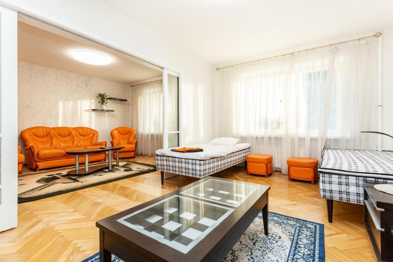 3 Room Central Apartmend 90M2 Parking For One Car Fifth Floor And The Building Does Not Have An Elevator Tallin Exterior foto